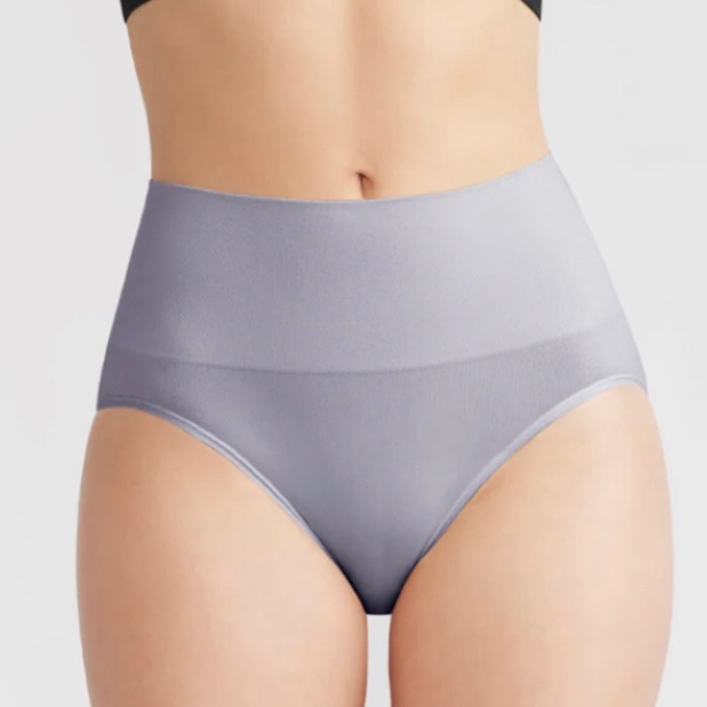 NWT Yummie Shaping Brief - S/M Grey